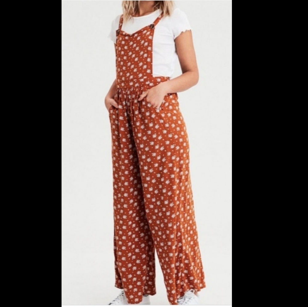 American Eagle Wideleg Floral Overalls